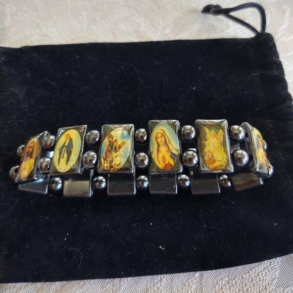 Saints Christian Catholic Bracelet - Picture 2 of 5